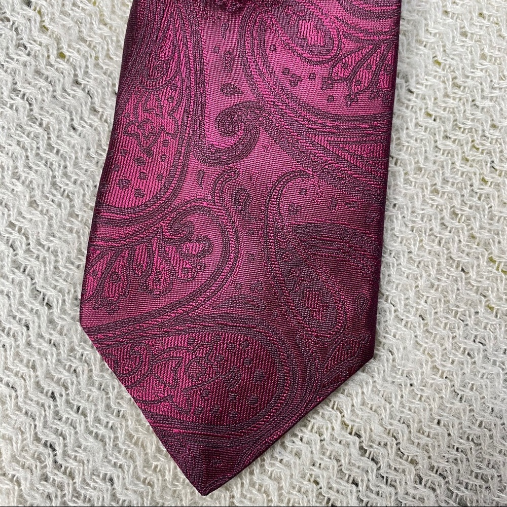 Murano 100% Silk Slim Neck Tie Red Paisley